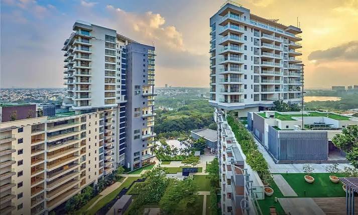 Purvanchal Sunbliss Sector 22D Yamuna Expressway – Luxury Apartments